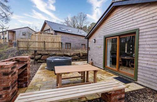 Farley House | Ashenhurst, woodland lodge with hot tub for 4
