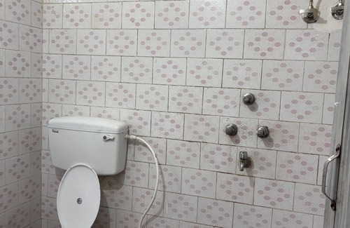 Kolkata House | ASHIRBAD GUEST HOUSE