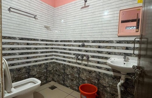 Murudeshwara Hotel | Ashirvad Residency