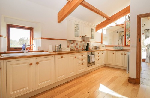Great Asby Cottage | ASHTREE BARN, family friendly in Appleby-In-Westmorland