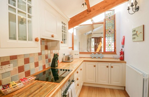 Great Asby Cottage | ASHTREE BARN, family friendly in Appleby-In-Westmorland