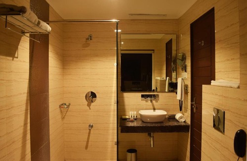 Jammu Hotel | Asia One Earth