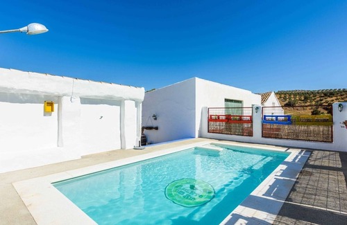 Pruna Villa | Asiento del Río Pruna by Ruralidays