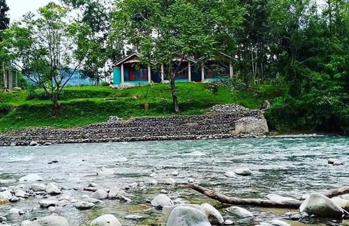Bukit Lawang House | Asim Paris Guest House