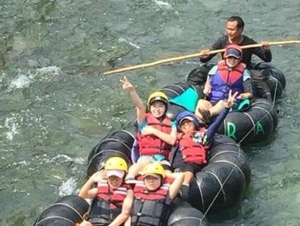 Bukit Lawang House | Asim Paris Guest House