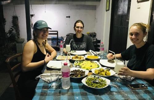 Sigiriya House | Asiri HomeStay