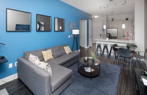 Third Ward Apartment | ASK FOR Discount-luxury Serviced Apt in Uptown CLT