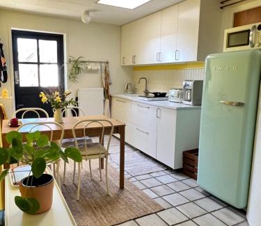 Vester Skerninge House | Askes Oase Guest Apartment