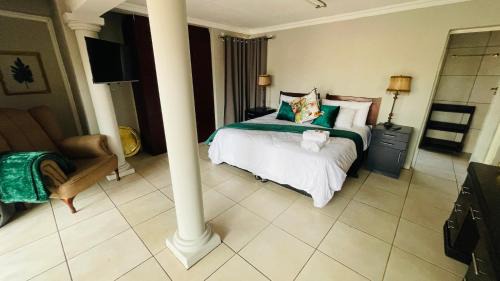 Zwartkop House | Aspen Guest House NO LOADSHEDDING