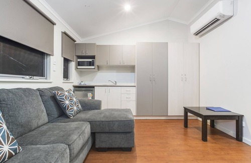 Baynton Hotel | Aspen Karratha Village