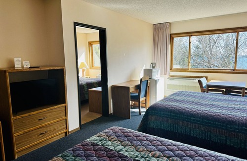 Grand Marais Hotel | Aspen Lodge