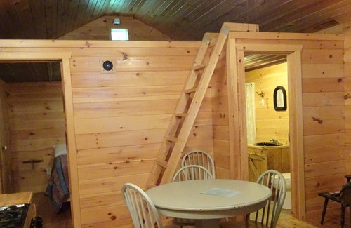 Pittsburg Cabin | Aspen nQuiet, Peaceful, Relaxing overall A Great Get Away Cabin!