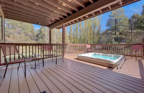 Flagstaff House | Aspen Ridge Lodge with private Hot Tub