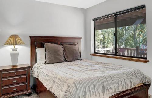 Flagstaff House | Aspen Ridge Lodge with private Hot Tub