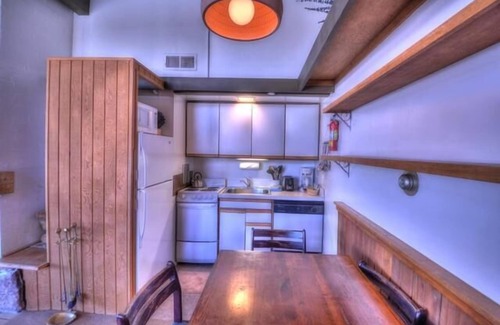 Snowmass Village Condo | Aspenwood Condos - L10