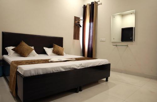 Ludhiana Bed & Breakfast | Aspire Rooms 712