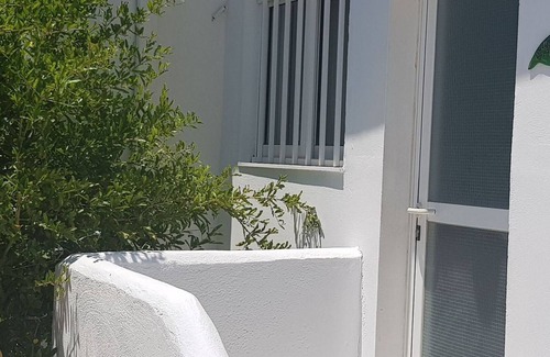 Tingaki Apartment | Aspro Spiti Studio Self Catering