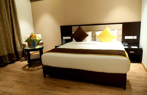 Hosur Hotel | ASR Parklane