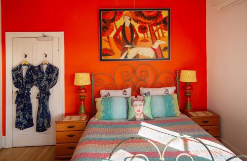 New Town House | Assemblage Boutique Art B & B