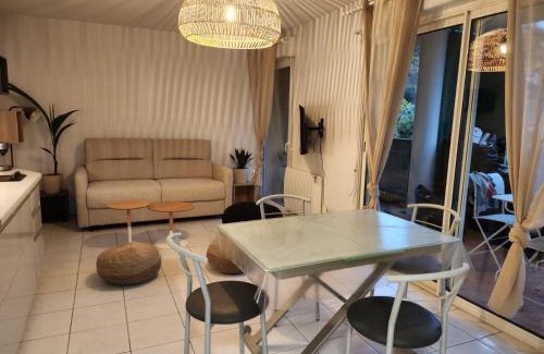 Menton Apartment | asteria