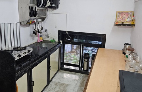 Kandivali East Hotel | Astha Kandivali Service Apt