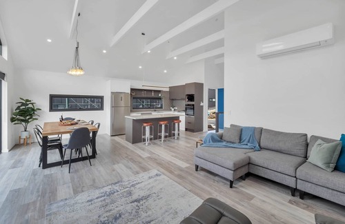 Lake Crackenback Ski Chalet | Astia Chalet | Crackenback