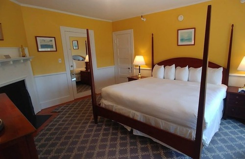 Northeast Harbor Hotel | Asticou Inn