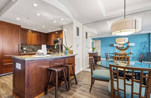 Kaanapali Condo | Aston Whaler on Kaanapali #619: Gorgeous 1 Bedroom Ocean View Suite, Sleeps 4