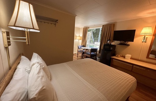 Astoria Hotel | Astoria Crest Motel