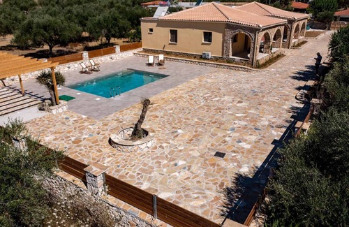 Vasilikos Villa | Astra Villas with private pool