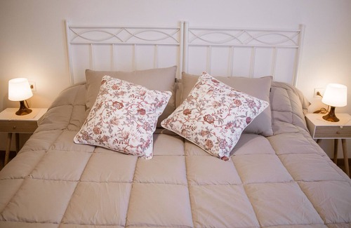 La Portilla House | Asturian house, 6 pax, at the foot of the Sierra del Cuera and 2 km from the beaches.