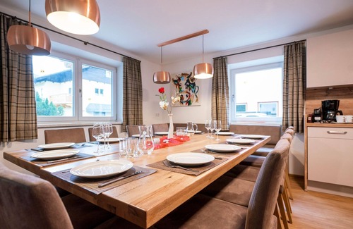 Bruck an der Grossglocknerstrasse Ski Chalet | Chalet in Zell am See near Ski Slopes