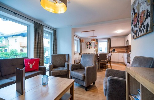 Bruck an der Grossglocknerstrasse Ski Chalet | Chalet in Zell am See near Ski Slopes