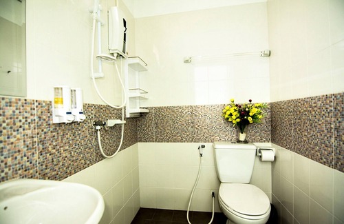 Bang Phli Hotel | At Ease Hotel Suvarnabhumi