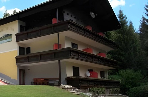 Faak am See Bed & Breakfast | 80 m² Bed and breakfast ∙ 2 bedrooms ∙ 5 guests