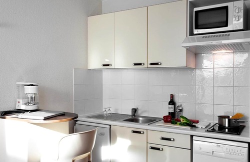 Saint - Aubin - Dupuy House | At Home Appart'Hotel
