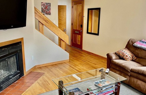 The Gate House | At Home in St Louis Pet Friendly