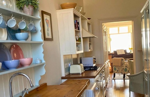 Ramsgate Condo | At present there are some exterior works being carried out with some minor obstructions to the view and some works to the exterior Mon-Friday between 9am-4pm daily on the top of the building.