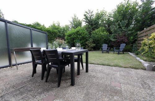 Egmond aan den Hoef House | At the Dunes