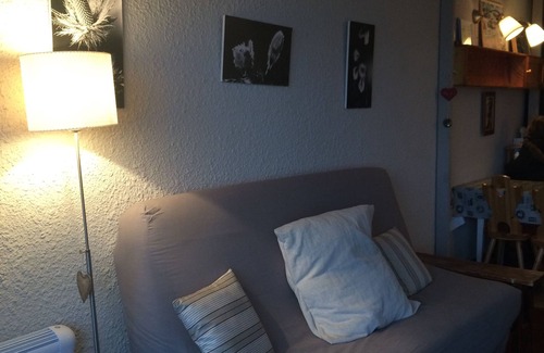 Villard-de-Lans Apartment | At the foot of the slopes with balcony 34 m2 south-east/washing machine and