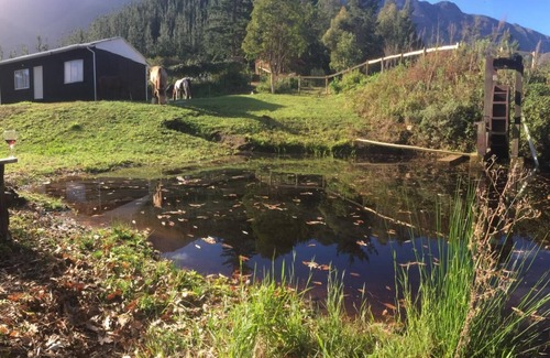 Swellendam Cabin | at the foot of the majestic Langeberg mountain