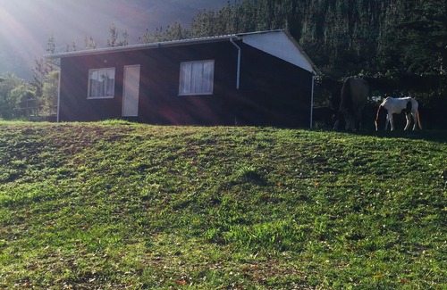 Swellendam Cabin | at the foot of the majestic Langeberg mountain