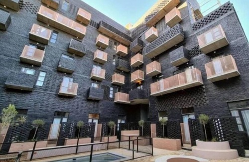 Downtown Johannesburg Apartment | At the heart of Maboneng , apartment in Johannesburg