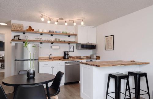 Bend House | At the River - Beautiful Stay Amazing River View