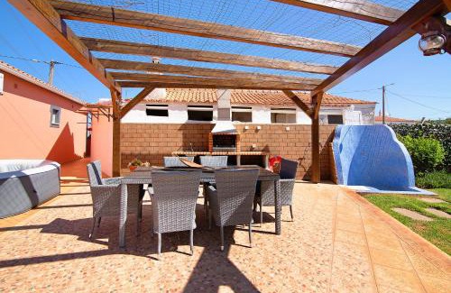 Tunes Villa | At-tunis