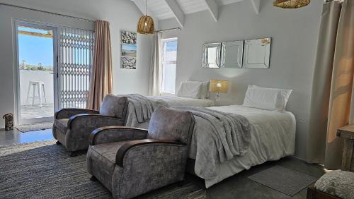 Stompneusbaai House | At3Brides Self Catering