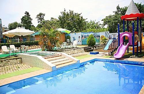 Fort Portal Hotel | ATACO COUNTRY RESORT