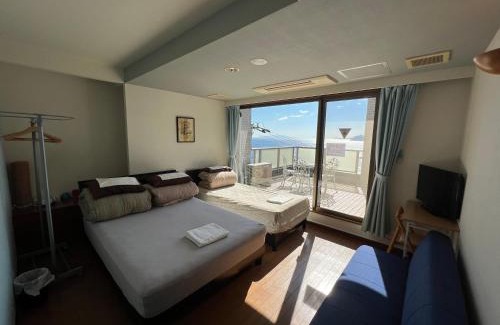 Atami House | Atami Onsen Guest House Megumi 5 minutes walk from Atami Station