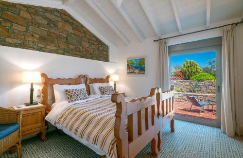 Mirina House | ATARAXIA at Saravari Beach