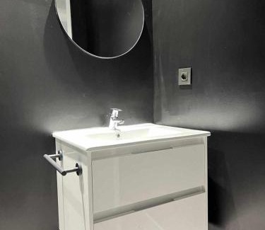 La Goleta Apartment | Atarazanas modern & luxury